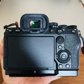 美品 Sony α7 IV ボディ