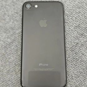 Apple iPhone 7 ブラック 32GB