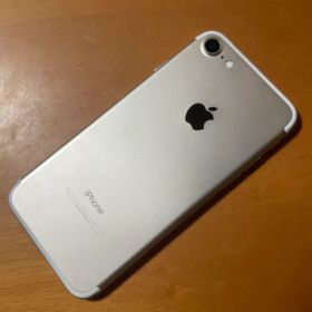 iPhone7 128GB SIMフリー 割れなし バッテリー最大容量74%