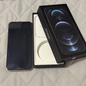 iPhone 12 pro シルバー 512GB