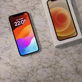Apple iPhone 12 本体 ホワイト