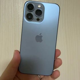 iPhone 13 Pro 本体