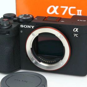 【中古】【良品】ソニー α7C II ILCE-7CM2 ボディ [ブラック] CA01-R6557-2P4 SONY Eマウント フルサイズ 5軸手ブレ補正 EVF 中古
