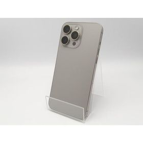 【中古】Apple docomo 【SIMフリー】 iPhone 15 Pro Max 256GB ナチュラルチタニウム MU6R3J/A【ECセンター】保証期間１ヶ月【ランクB】