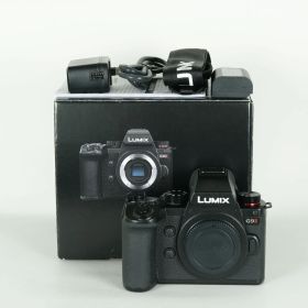 [美品] Panasonic LUMIX G9 PRO II [ボディ] | マイクロフォーサーズマウント