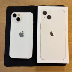 iPhone13 256GB スターライト