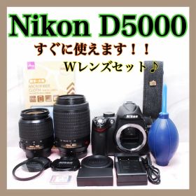 ✨Nikon D5000✨バリアングル液晶❤️1230万画素♪初心者向け
