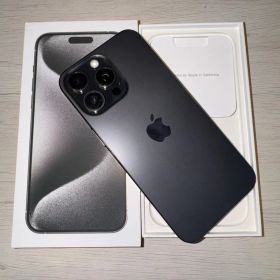 iPhone 15 Pro Max 256GB ブラックチタニウム