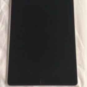 iPad第9世代Cellular 64GB シルバー 箱付属品完備 SIMフリー