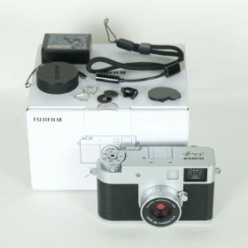[美品 | シャッター数3,300回] FUJIFILM X half X-HF1 [シルバー] | コンパクトデジタルカメラ