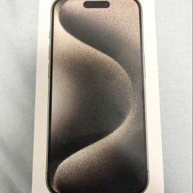 Apple iPhone 15 Pro 本体