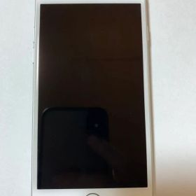 Apple iPhone 7 シルバー 32GB
