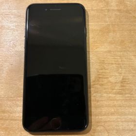 Apple iPhone 7 ブラック 本体 128G バッテリー不良 美品