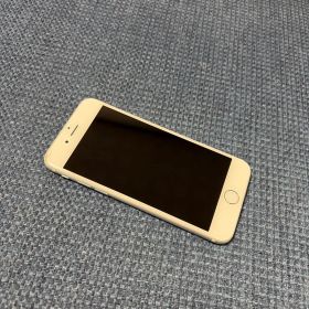 《中古》Apple iPhone 6 本体 シルバー