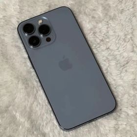 Apple iPhone 13 Pro 本体