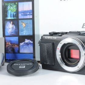 ■ほぼ新品■ ショット数11370以下 ストラップ付 動作確認済 Olympus PEN E-PL7 Black Body ミラーレス一眼 充電器付