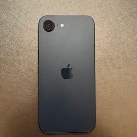 Apple iPhone16e 本体 ブラック