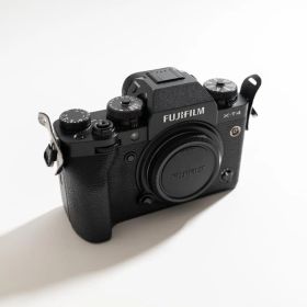 Fujifilm X-T4 ブラック ボディ 動作良好
