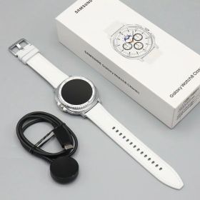 【お買い物マラソン限定クーポン】【美品】SAMSUNG Galaxy Watch8 Classic SM-L500NZWJXJP ホワイト スマートウォッチ ギャラクシーウォッチ 本体 【中古】