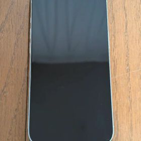 Apple iPhone 15 本体
