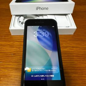 iPhone SE3 64GB スターライト美品