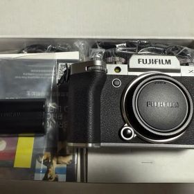 FUJIFILM X-T5 本体 シルバー