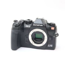 【中古品】 《美品》 OM SYSTEM E-M1 Mark III ASTRO ボディマウントフィルターセット [ デジタルカメラ ]