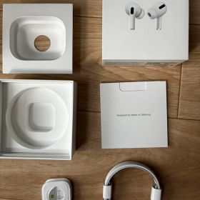 AirPods Pro 中古品/ジャンク扱い