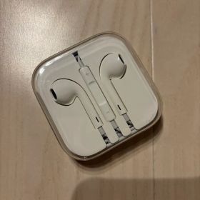 Apple EarPods with 3.5mm Plug 本体