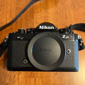 Nikon Z fc ブラック ボディ ミラーレス一眼