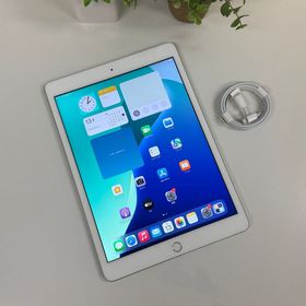 新品同様 iPad7 10.2インチ 32Gb シルバー WiFiモデル 送料無料
