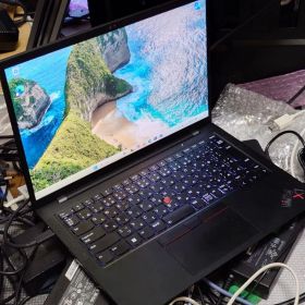 ThinkPad X1 Carbon 11世代 Core i7 1165G7 メモリ16GB SSD256GB 人気のモバイル機種 ノートパソコン 塗装ハゲ個体 Windows 11 インストール済み