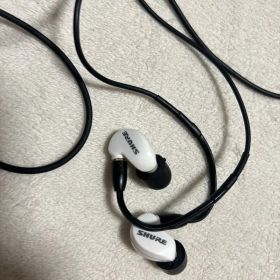 SHURE SE215 高遮音性イヤホン ホワイト ジャンク品