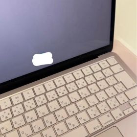 【ほぼ未使用】MacBook Neo ブラッシュ 512GB JIS