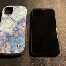 iphone 11 ブラック（水没ジャンク品） iFace ケース付