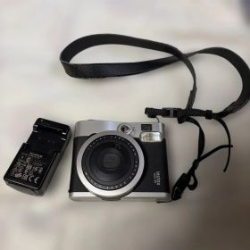 FUJIFILM instax mini 90