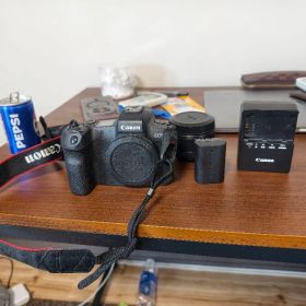 Canon EOS R ボディ+RF 50 f1.8