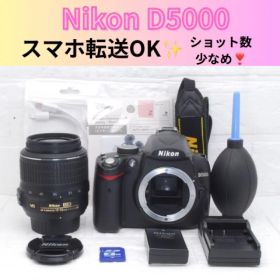 Nikon D5000☆手ぶれ補正機能付☆一眼レフカメラ☆届いてすぐに使える☆