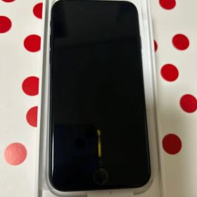 iPhone SE 第3世代64GB本体