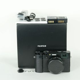 [美品 | シャッター数1,300回] FUJIFILM X100VI [ブラック] | コンパクトデジタルカメラ