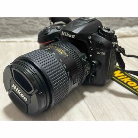 Nikon D7200 AF-S NIKKOR 18-300mm カバンセット