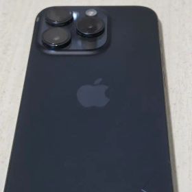 Apple iPhone 15 Pro 本体 紺色