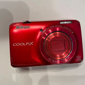 Nikon COOLPIX S6300 レッド デジタルカメラ 本体