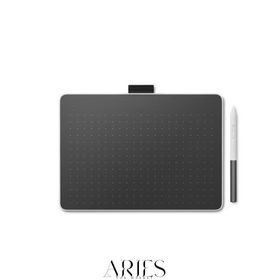 【Amazon.co.jp限定】 Wacom(ワコム) ペンタブOne ペンタブレット medium 文房具メーカーのデジタルペン対応 オリジナルカスタムブラシセ