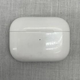 【中古】MagSafe充電ｹｰｽ(USB-C)付きAirPods Pro(第2世代) MTJV3J/A [ﾜｲﾔﾚｽ(左右分離) /Bluetooth /ﾉｲｽﾞｷｬﾝｾﾘﾝｸﾞ対応][91]
