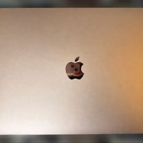 Apple MacBook Air 13インチ 2020