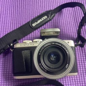 OLYMPUS PEN Ｅ-ＰＬ7ミラーレス