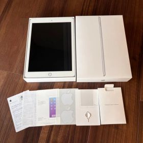 iPad 第6世代 Wi-Fi+Cellularモデル 32GB シルバー