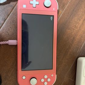 Nintendo Switch Lite コーラル 本体