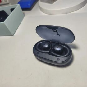 Soundcore Sport X10 ワイヤレスイヤホン フルセット 難あり？